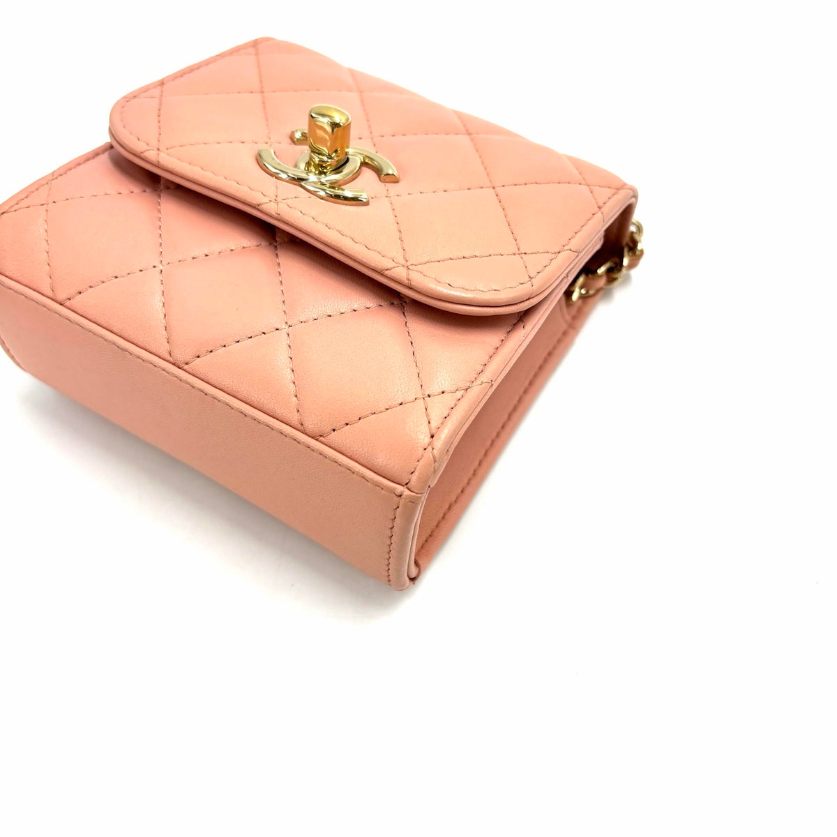 Chanel Mini Trendy CC Clutch With Chain — Light Pink Lambskin, Light Gold Hardware