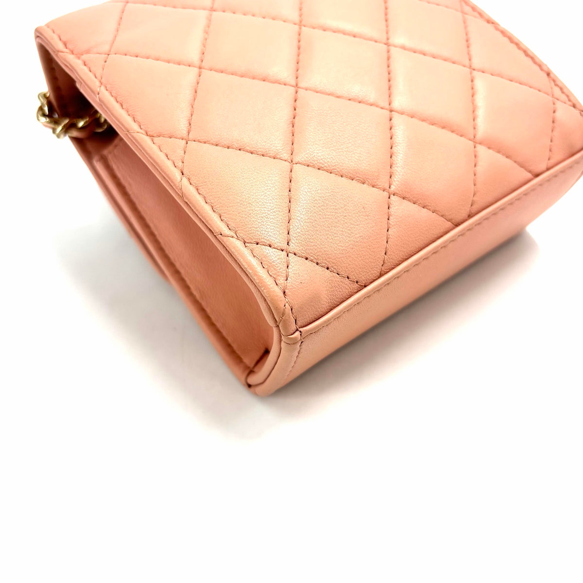Chanel Mini Trendy CC Clutch With Chain — Light Pink Lambskin, Light Gold Hardware