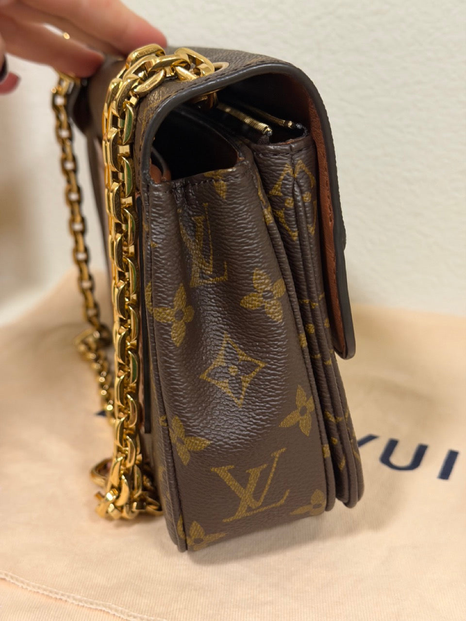 Louis Vuitton Marceau, Monogram with Caramel Trim