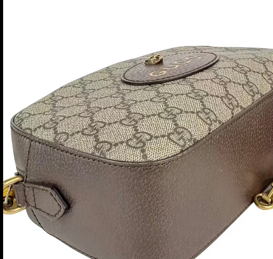 Gucci Neo Vintage GG Supreme Small Messenger Bag