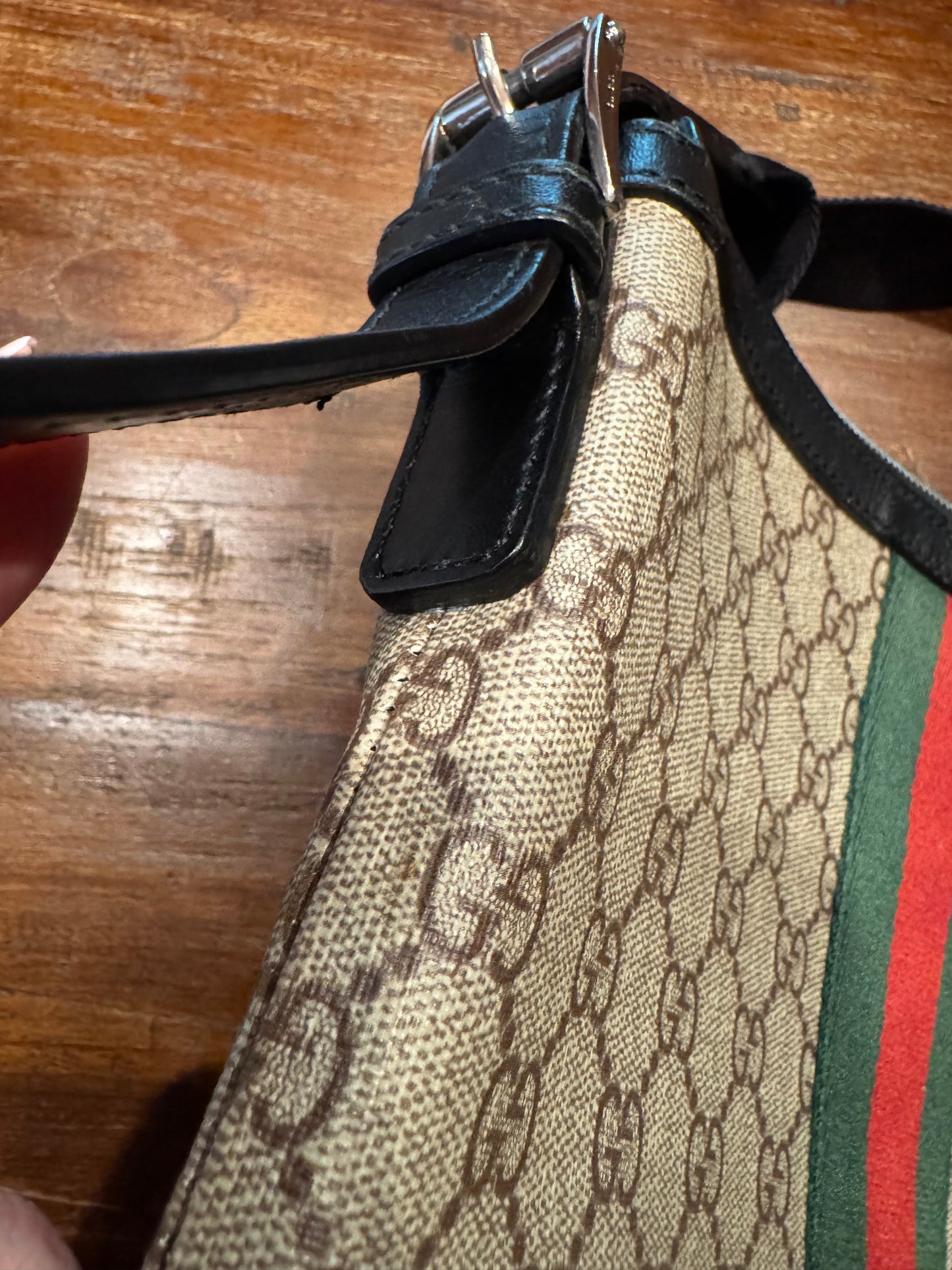 Gucci GG Supreme Web Crossbody Messenger Bag — Beige/Ebony