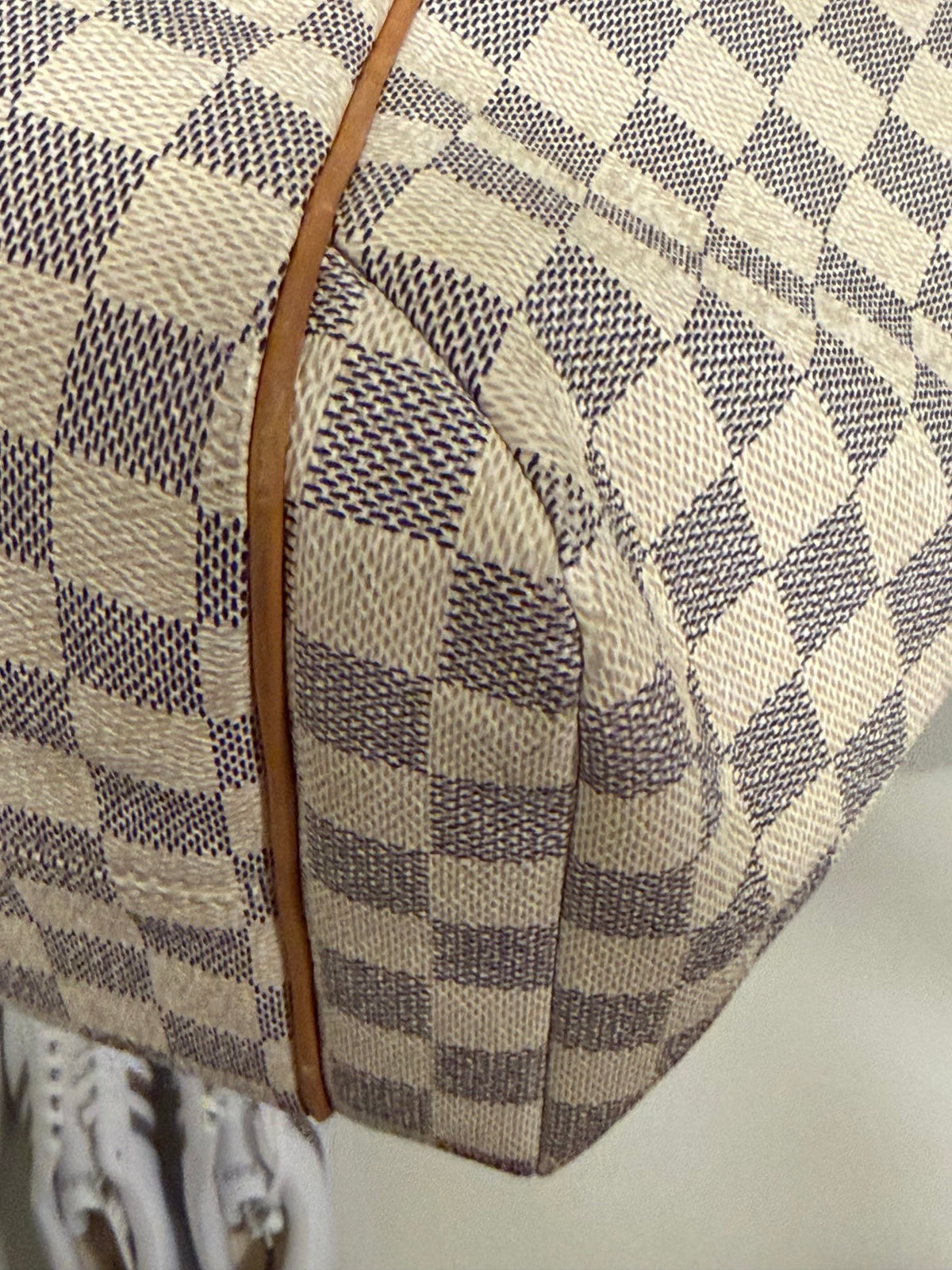 Louis Vuitton Totally PM — Damier Azur, Honey Vachetta, Gold Hardware