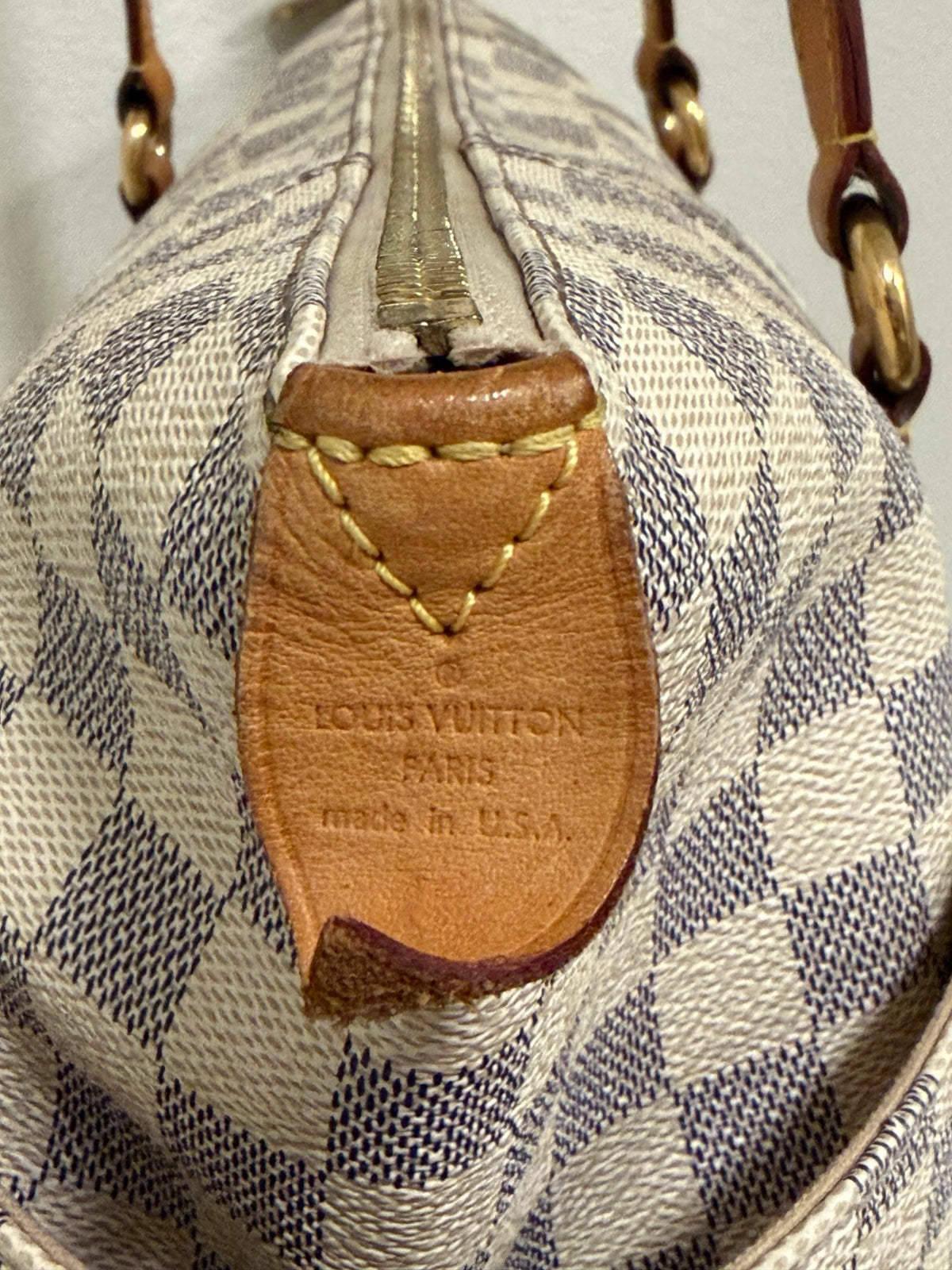 Louis Vuitton Totally PM — Damier Azur, Honey Vachetta, Gold Hardware