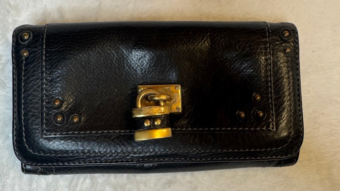 Chloé Long Wallet – Black Grained Leather with Gold Stud Hardware (Pre-Owned)