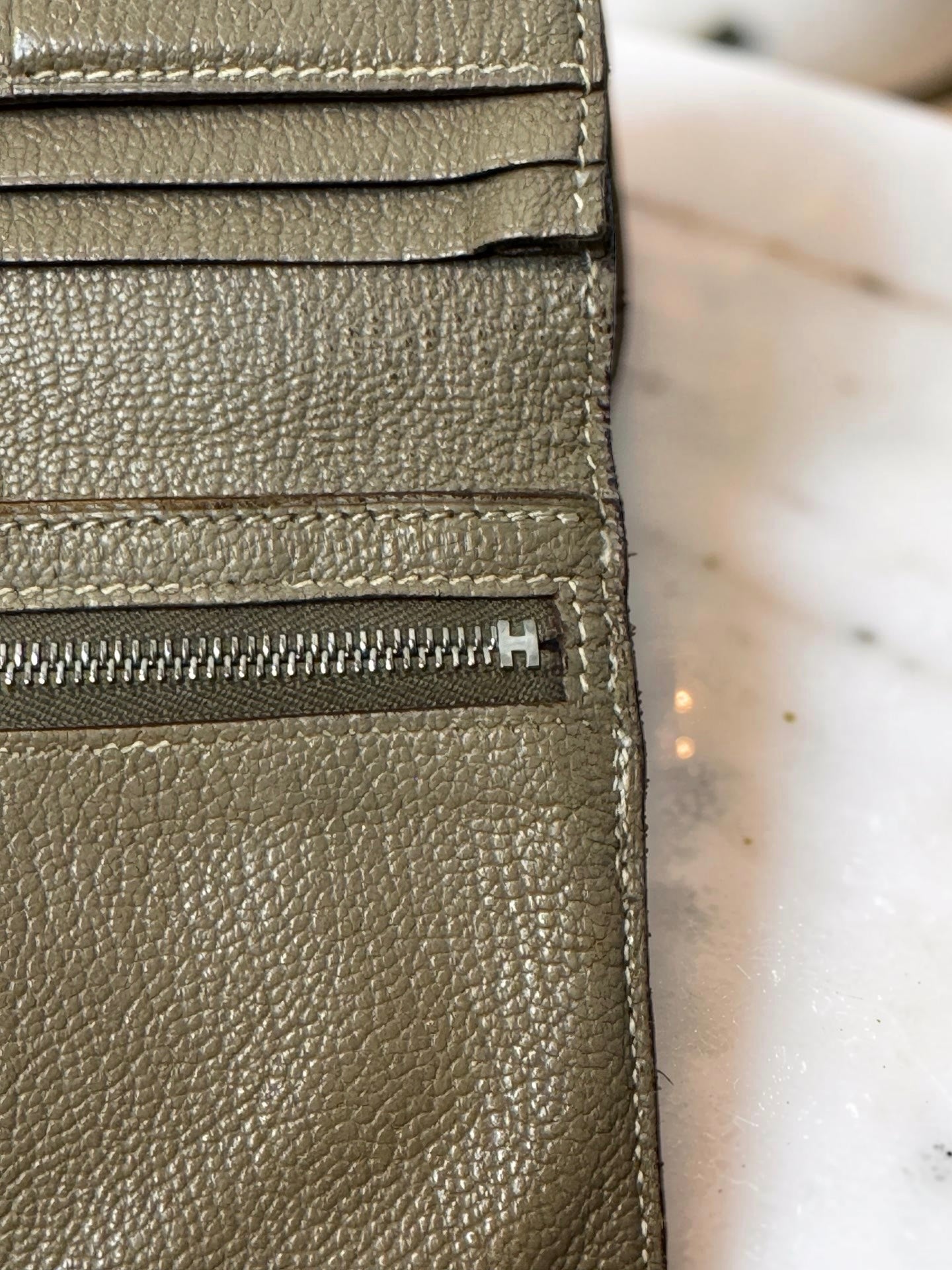 Hermès Béarn Long Wallet – Taupe Lizard Skin (Lézard), Palladium Hardware (Pre-Owned)