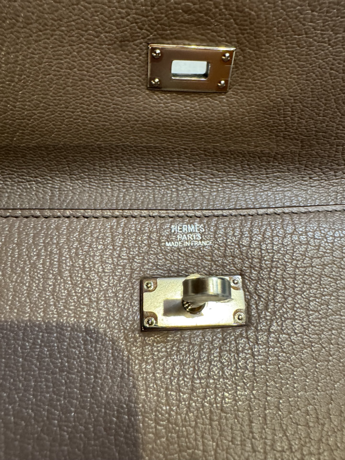 Hermès Kelly Classic Wallet, Elephant Gray Chèvre, Palladium