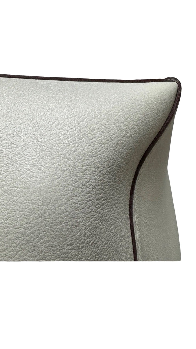 Hermès Licol 19 Bucket Bag, Craie Evercolor with Tricolor Strap