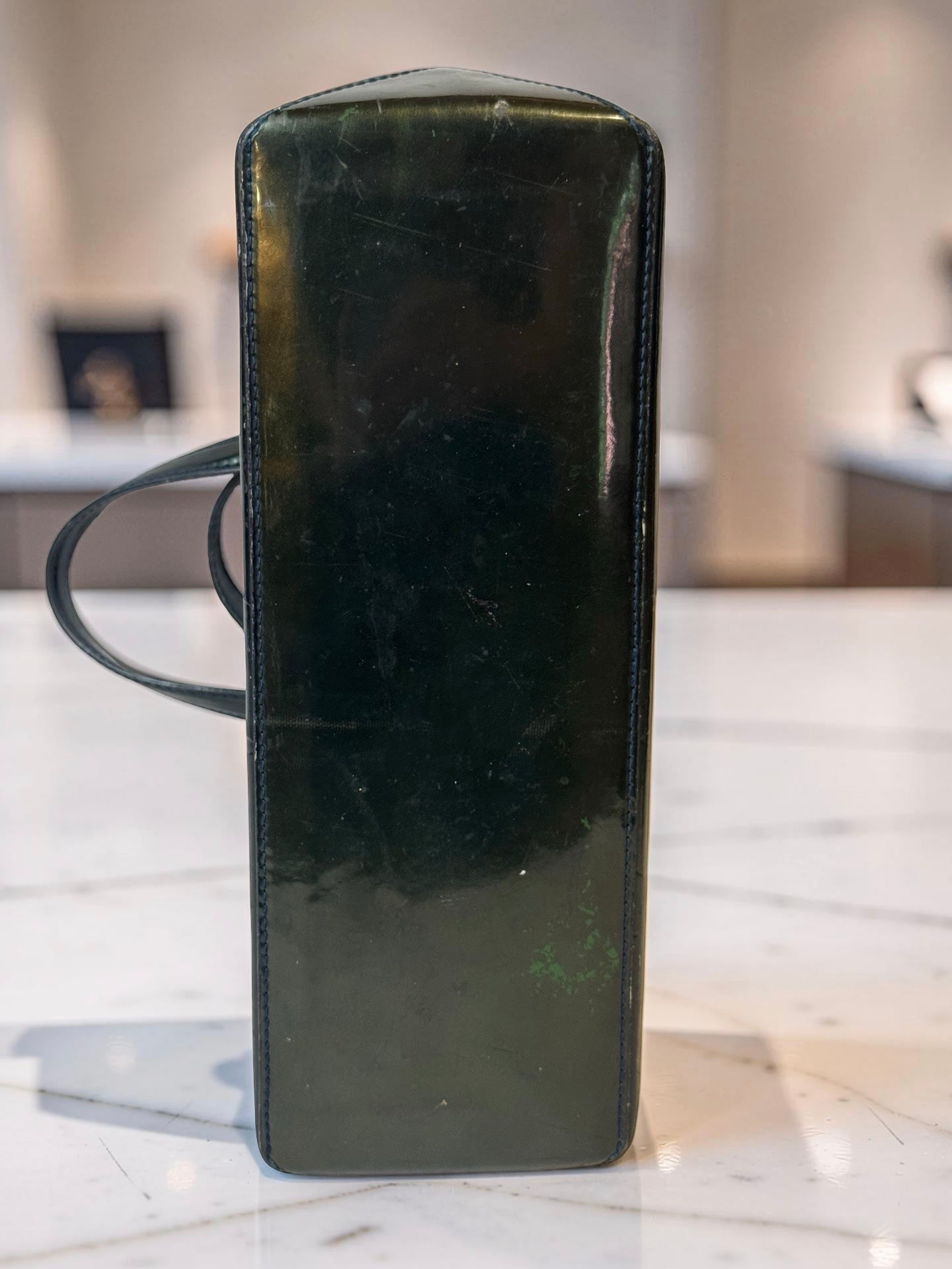 Louis Vuitton Wilshire PM — Vert Bronze Monogram Vernis